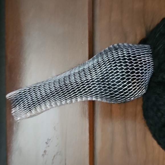 3 UGG Knit Beanie Trio - Navy, Black, Cream - Picture 13 of 14